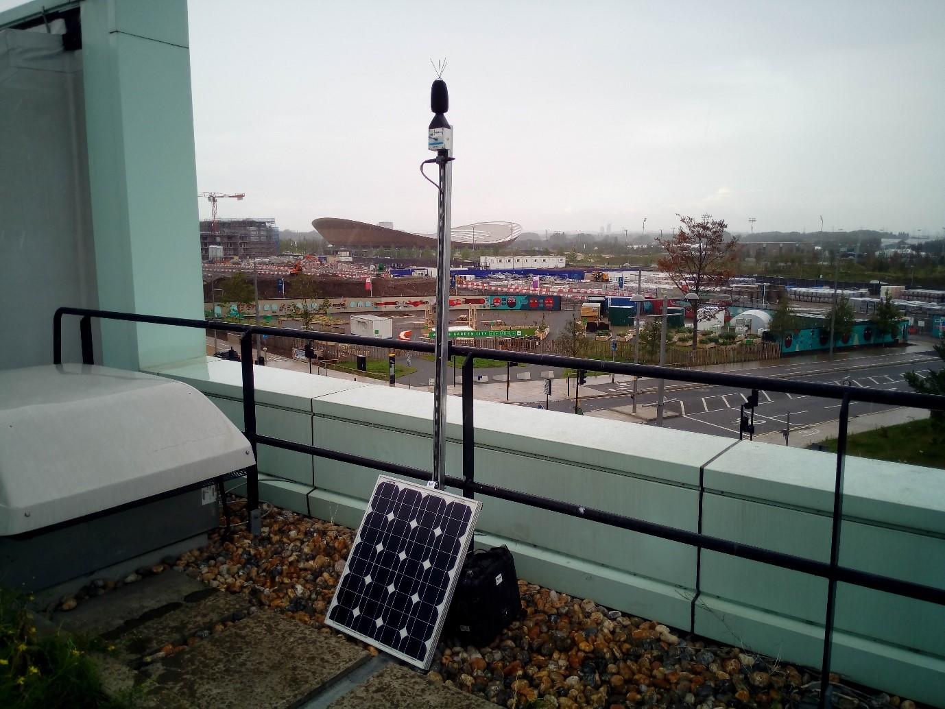 Noise monitoring station with solar power in Stratford