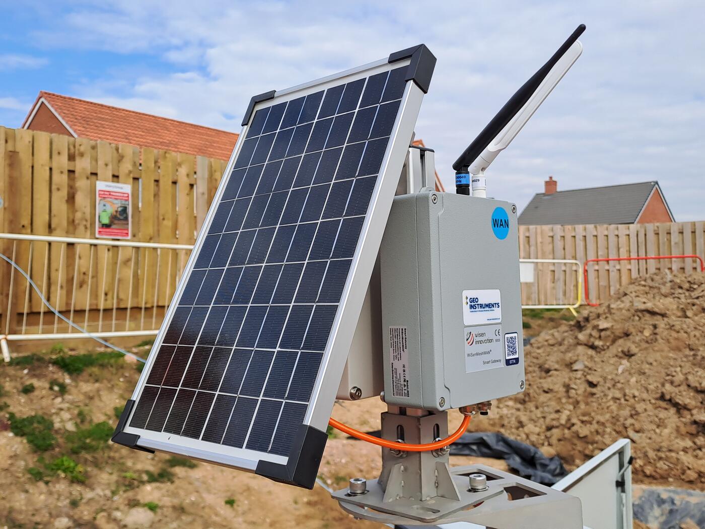 GEO-Instruments Seaton Surcharge Monitoring Data Logger