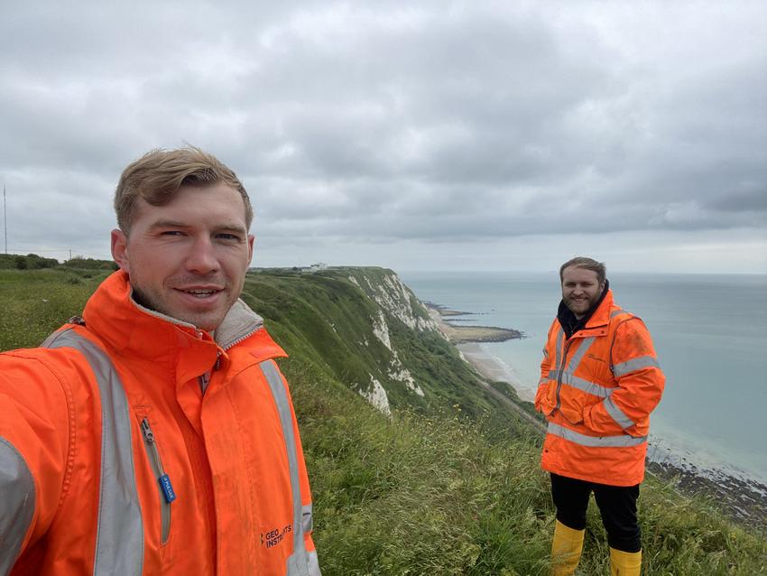 GEO-Instruments engineers on Kent Coast project